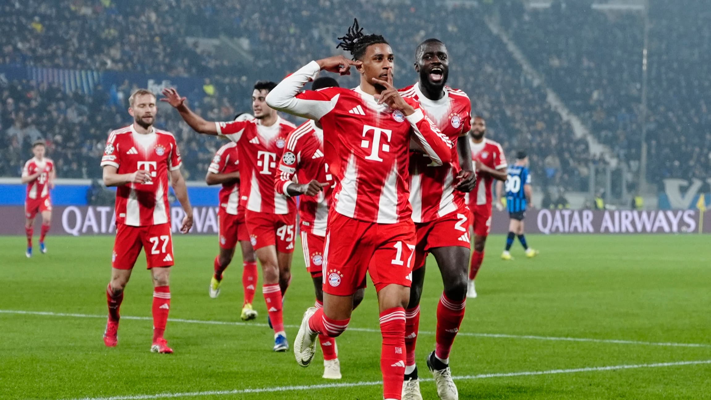 Bayern Münih deplasmanda Atalanta'ya gol oldu yağdı