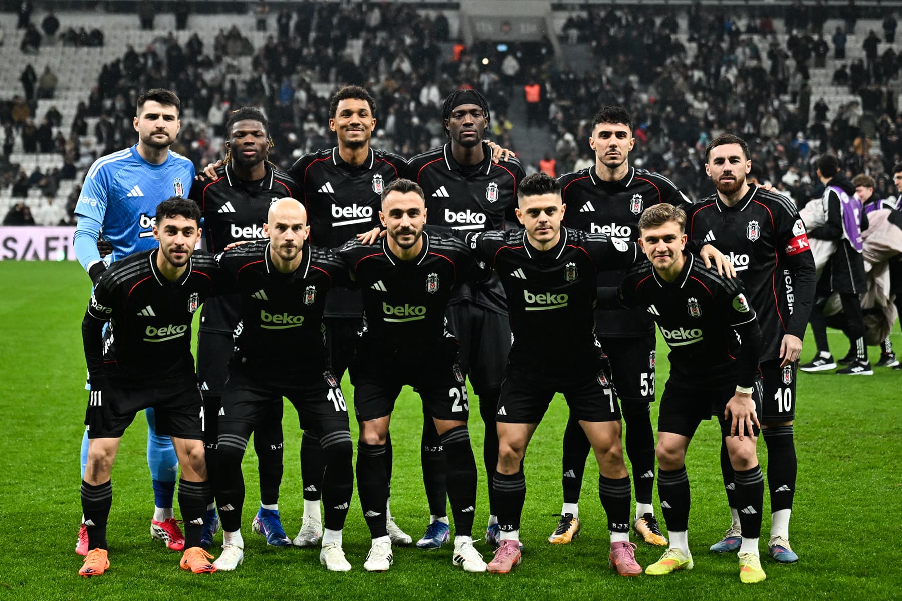 "3 bölge için transfer ihtiyacı çok net" | Spor yazarları Beşiktaş için ne dedi?