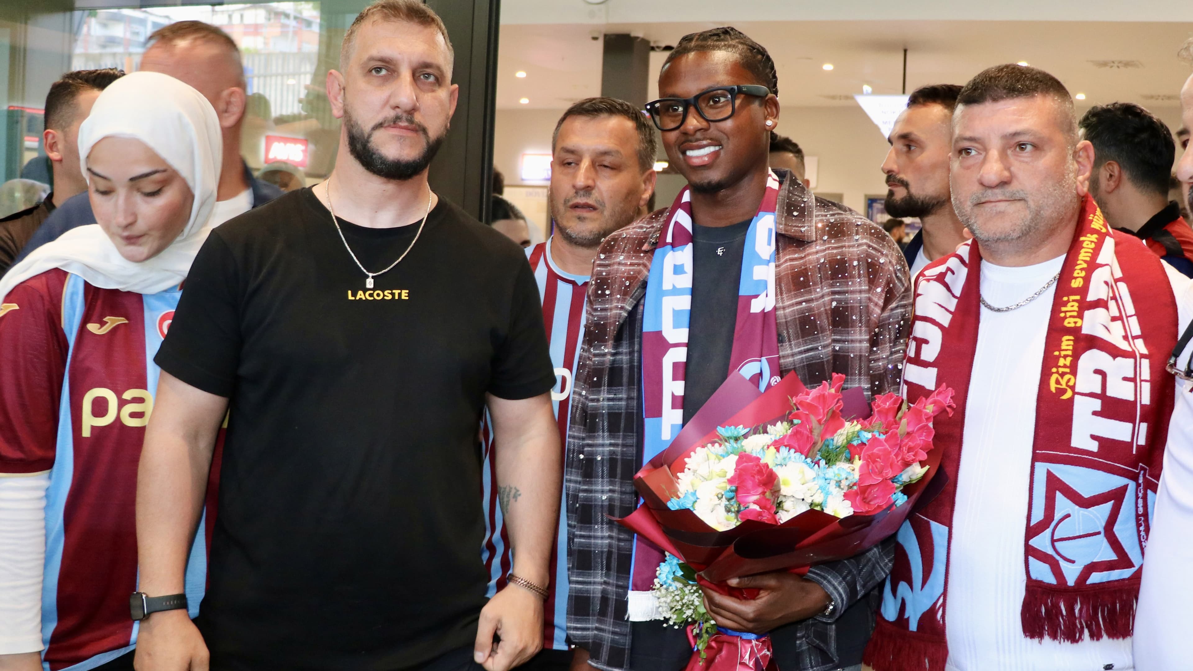 Trabzonspor'un yeni transferi Sidny Lopes Cabral şehre ulaştı