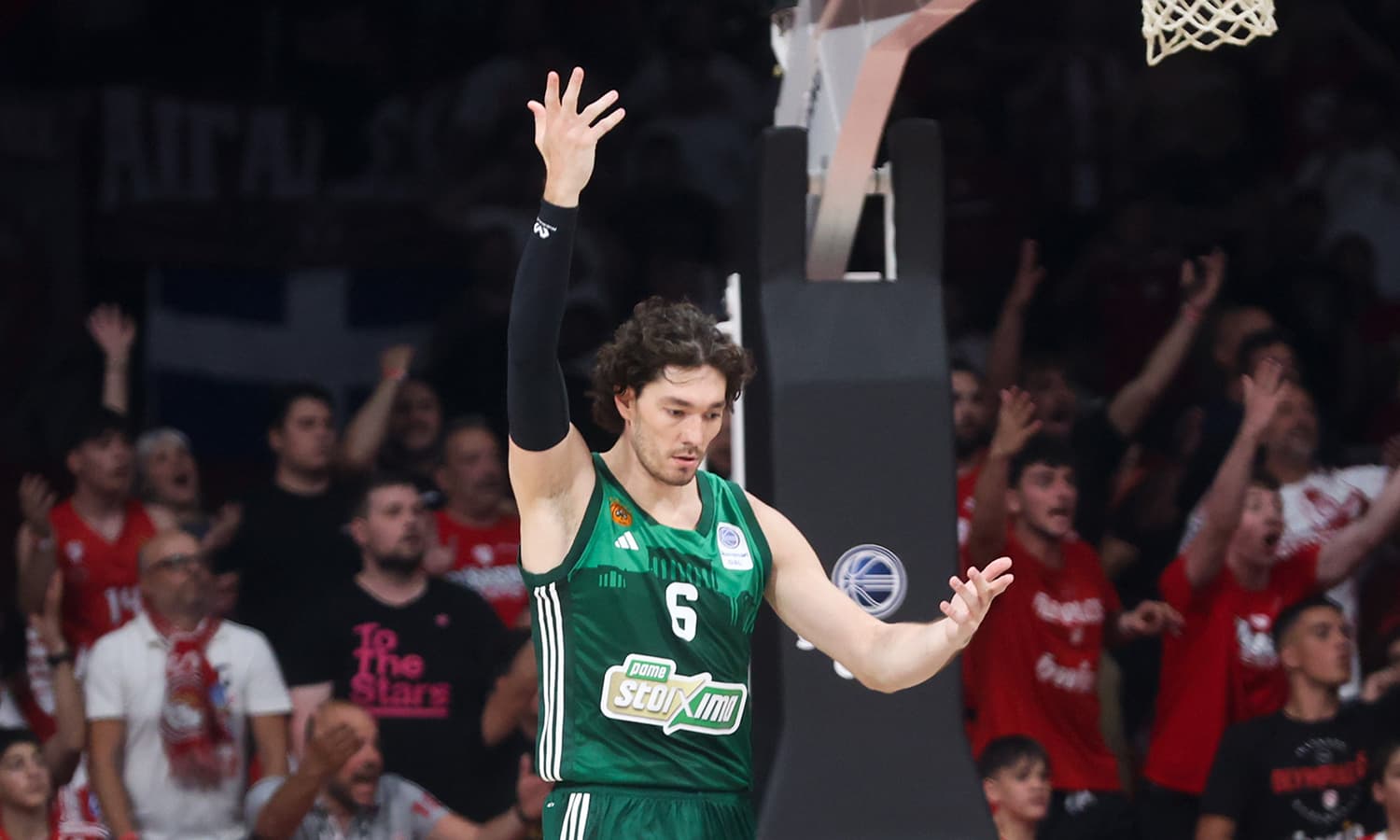 Cedi Osman Türkiye'ye geri dönüyor, Anadolu Efes ile anılıyor