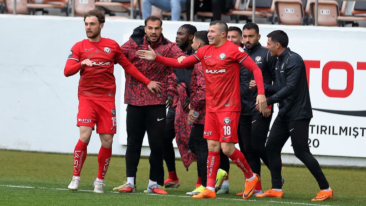 Trendyol 1. Lig'de play-off eşleşmeleri belli oldu! Süper Lig'e çıkan 3. takım kim olacak?