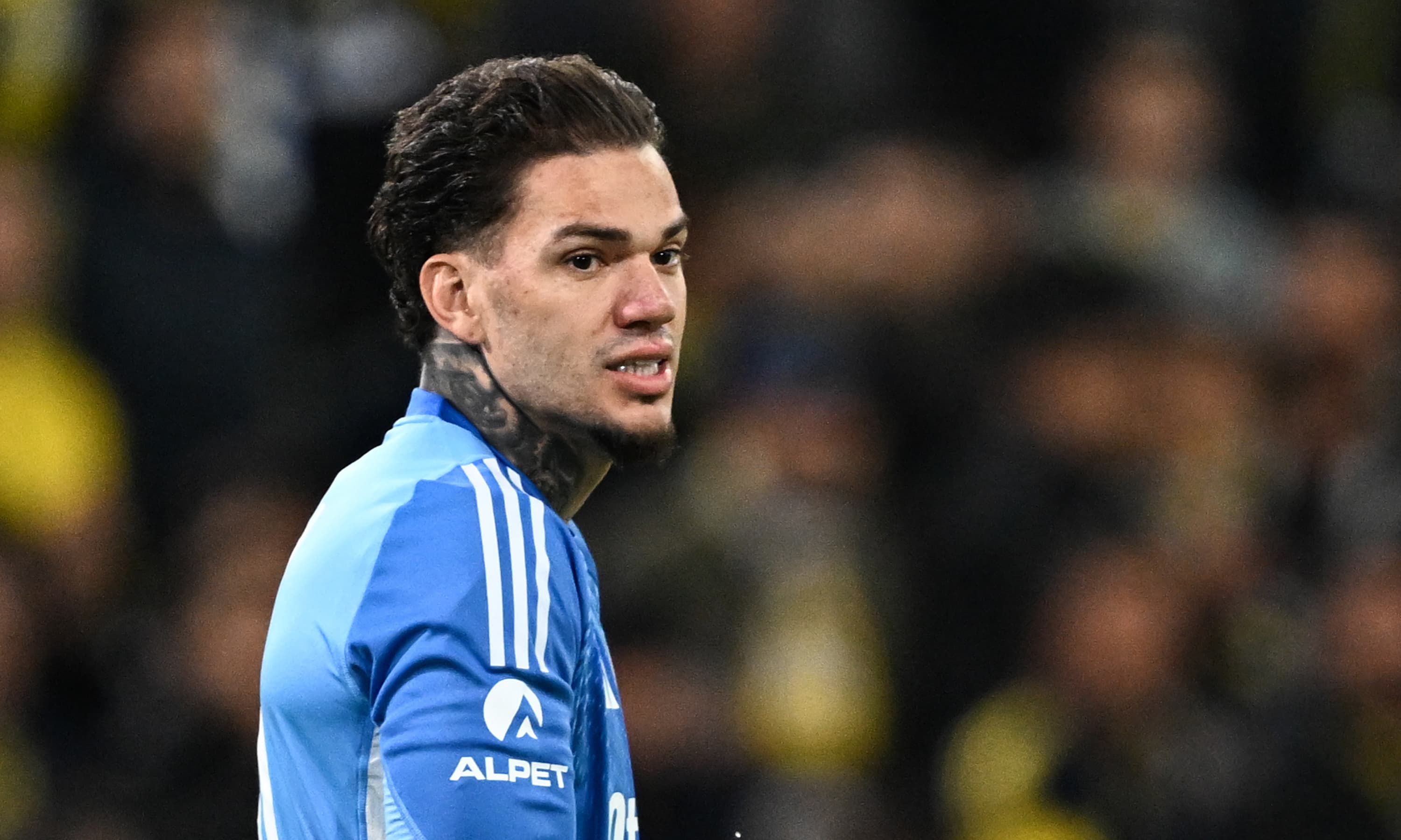 Fenerbahçe, Ederson'un ülkesine gitmesine izin verdi