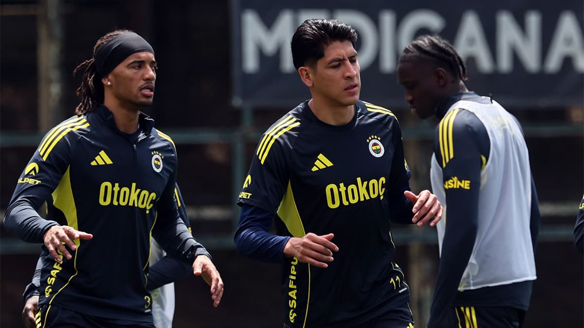 Fenerbahçe'de Edson Alvarez gelişmesi