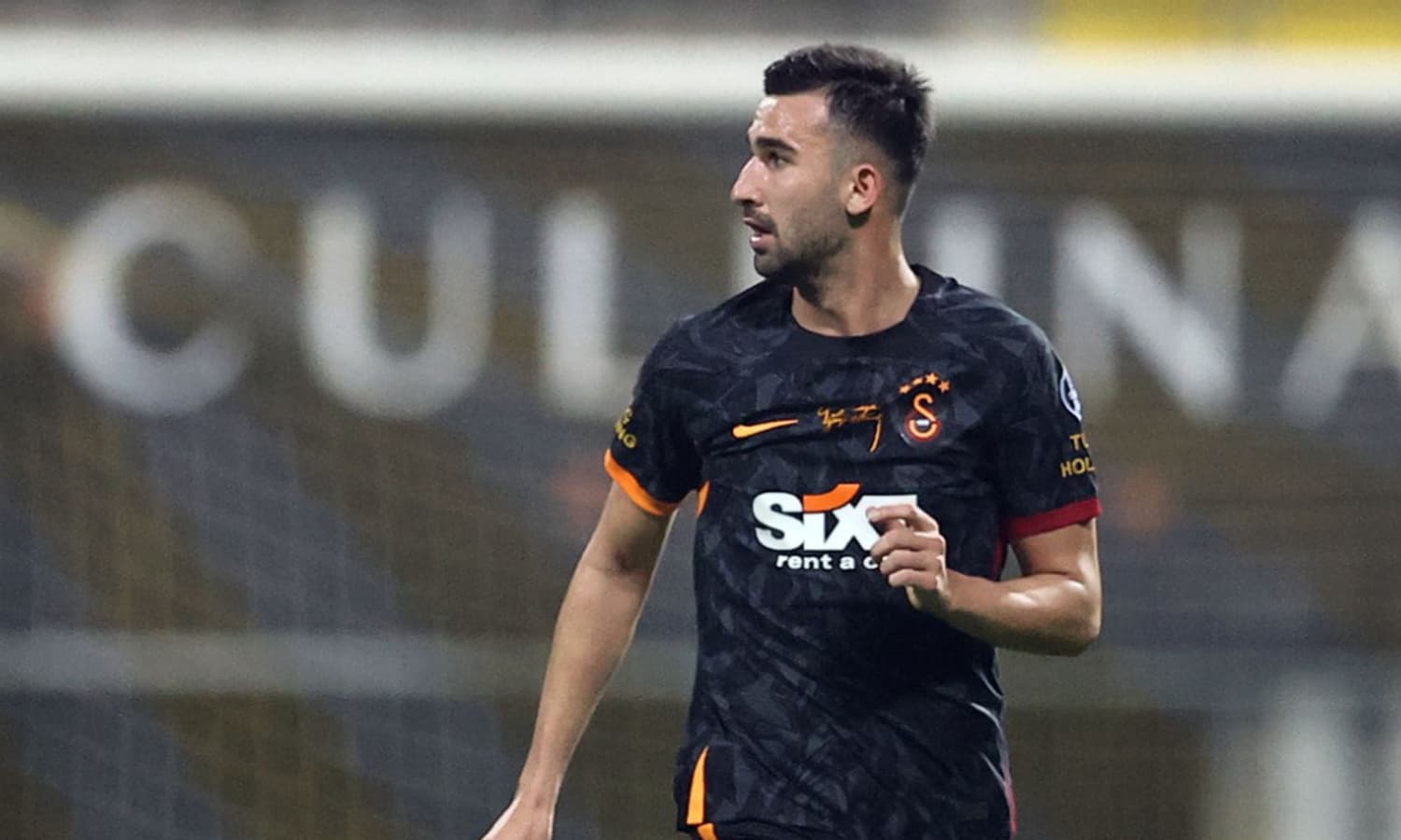 Galatasaray, eski oyuncusu Emin Bayram'ı kadrosuna katmak için çalışmalara başladı