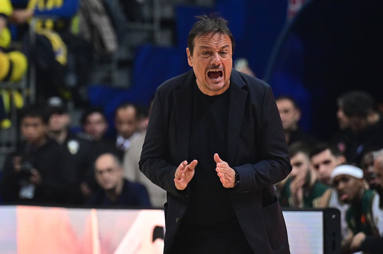 Ergin Ataman'ın takımı EuroLeague'den elendi