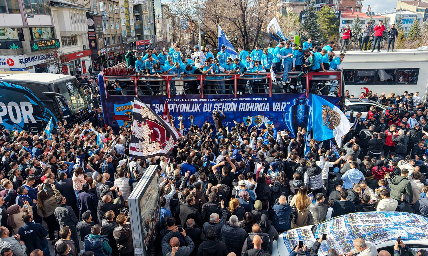 Erzurumspor şampiyonluk turu attı