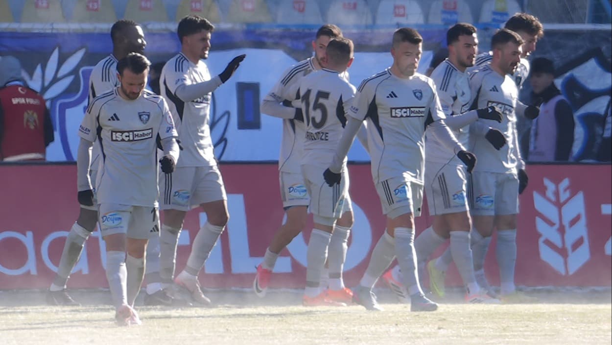 Rizespor'a Erzurum'da kupa şoku!