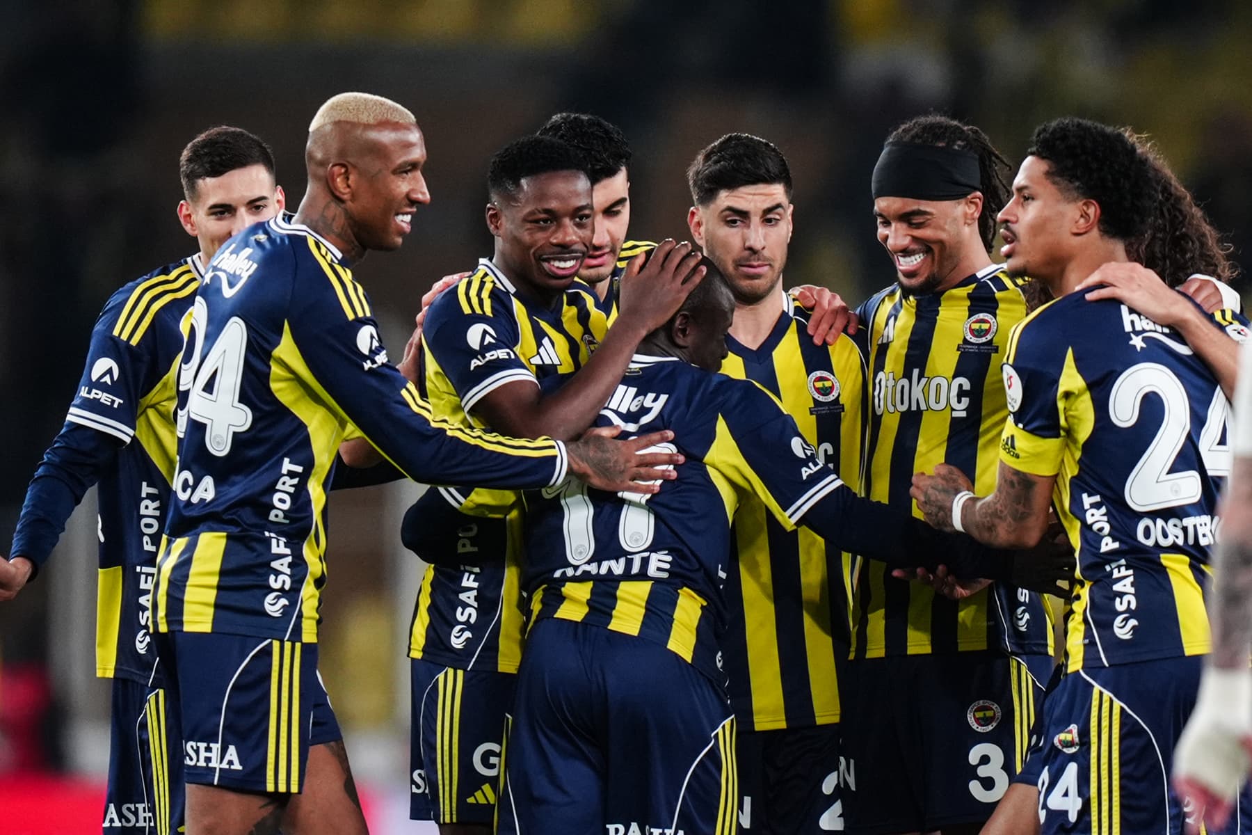 Fenerbahçe'den prim iddiaları için resmi açıklama