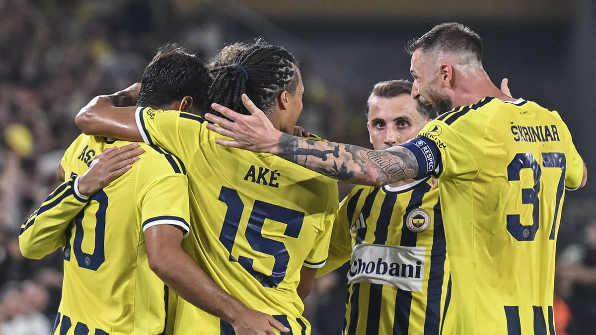 Fenerbahçe ile Konyaspor Süper Lig Maçını Canlı İzleyin