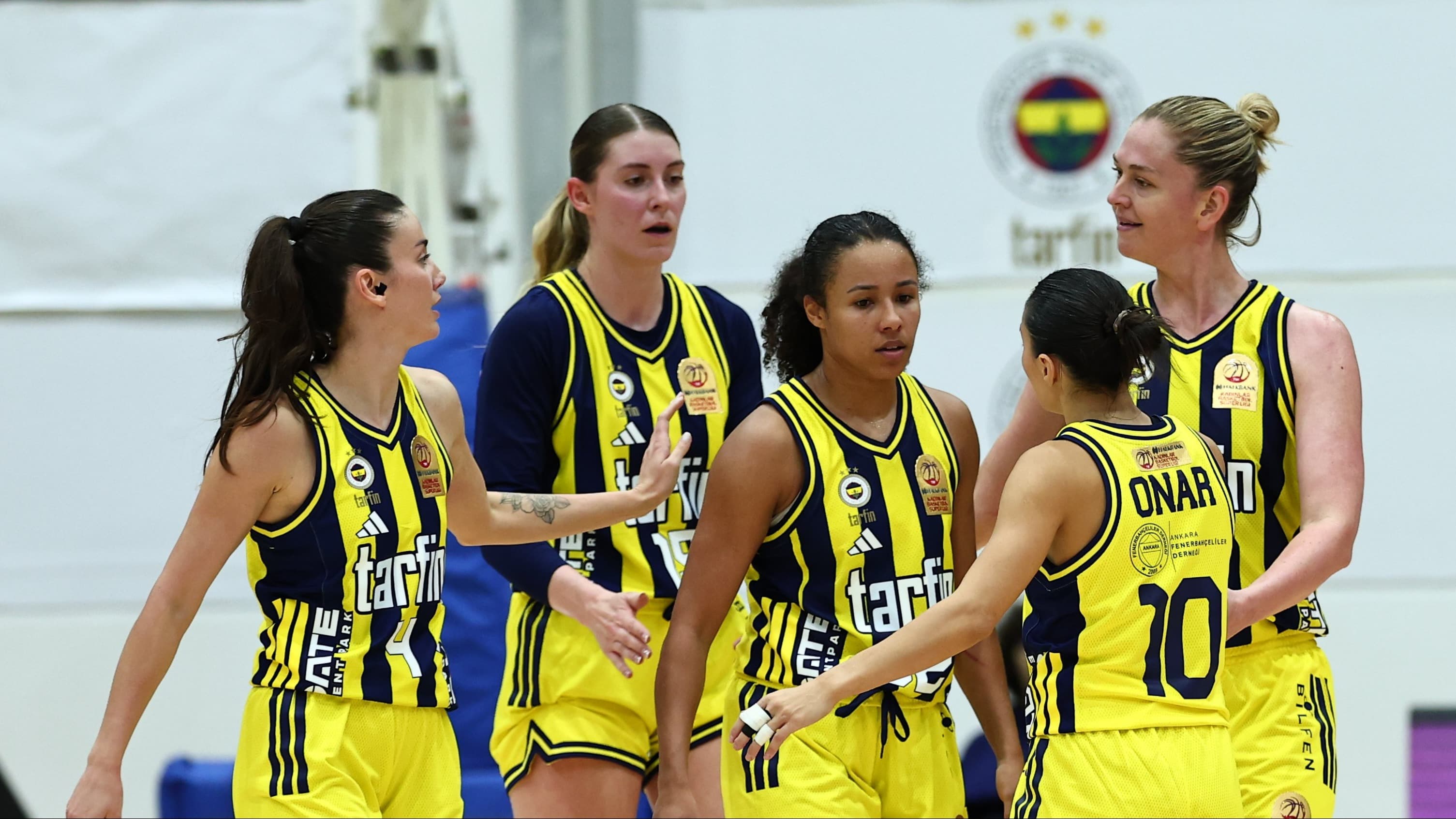 Fenerbahçe, Kadınlar Basketbol Süper Ligi'ne galibiyetle başladı