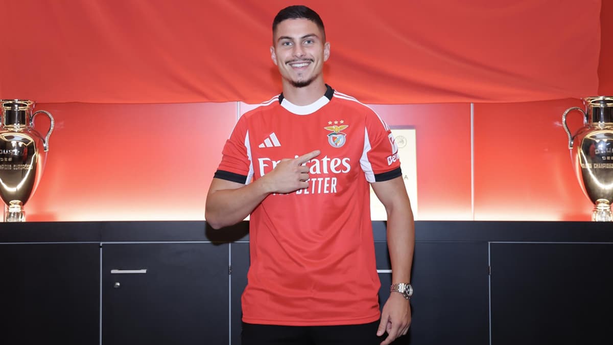 Galatasaray, Icardi'nin yerine Ivanovic'i almayı planlıyor