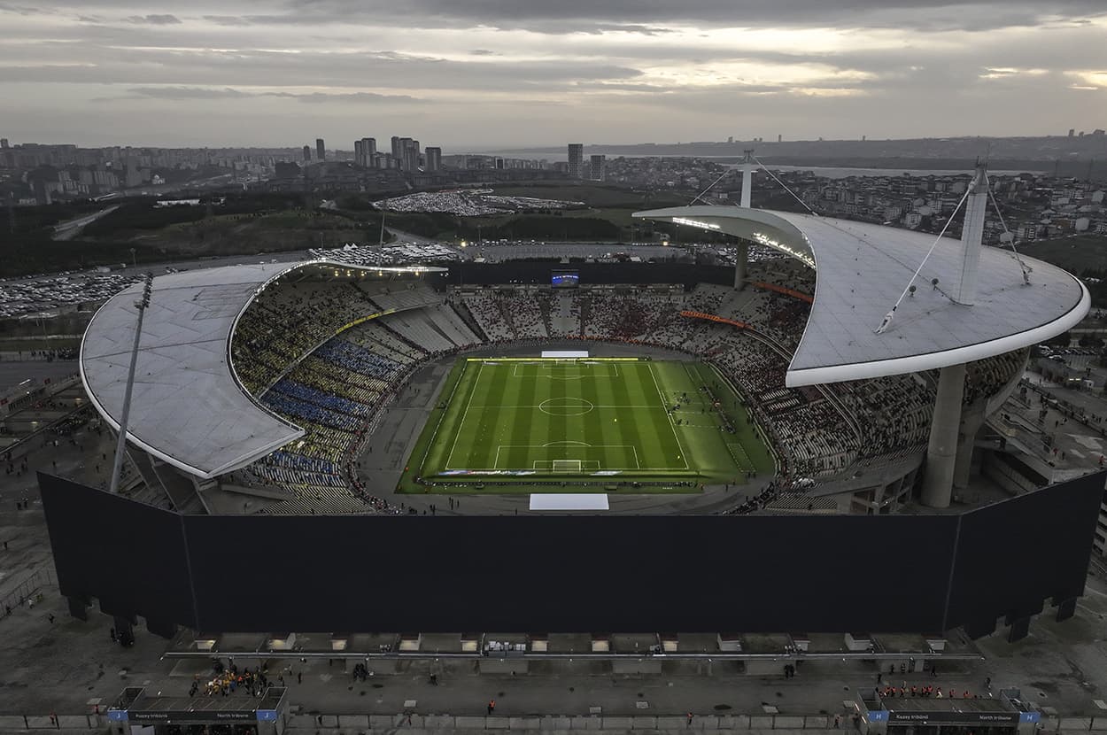 SÜPER KUPA | Galatasaray - Fenerbahçe derbisinden kareler