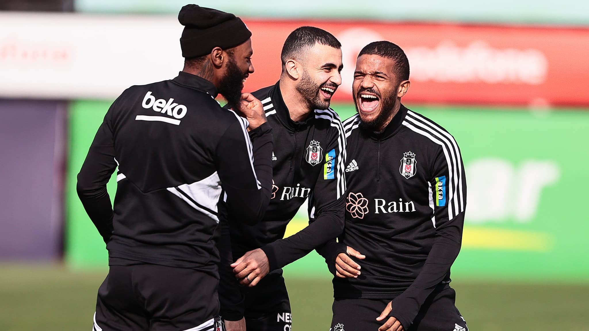 Beşiktaş'ın eski yıldızı Türkiye'ye dönmek istiyor: Katar ve Suudi Arabistan'dan teklifler var