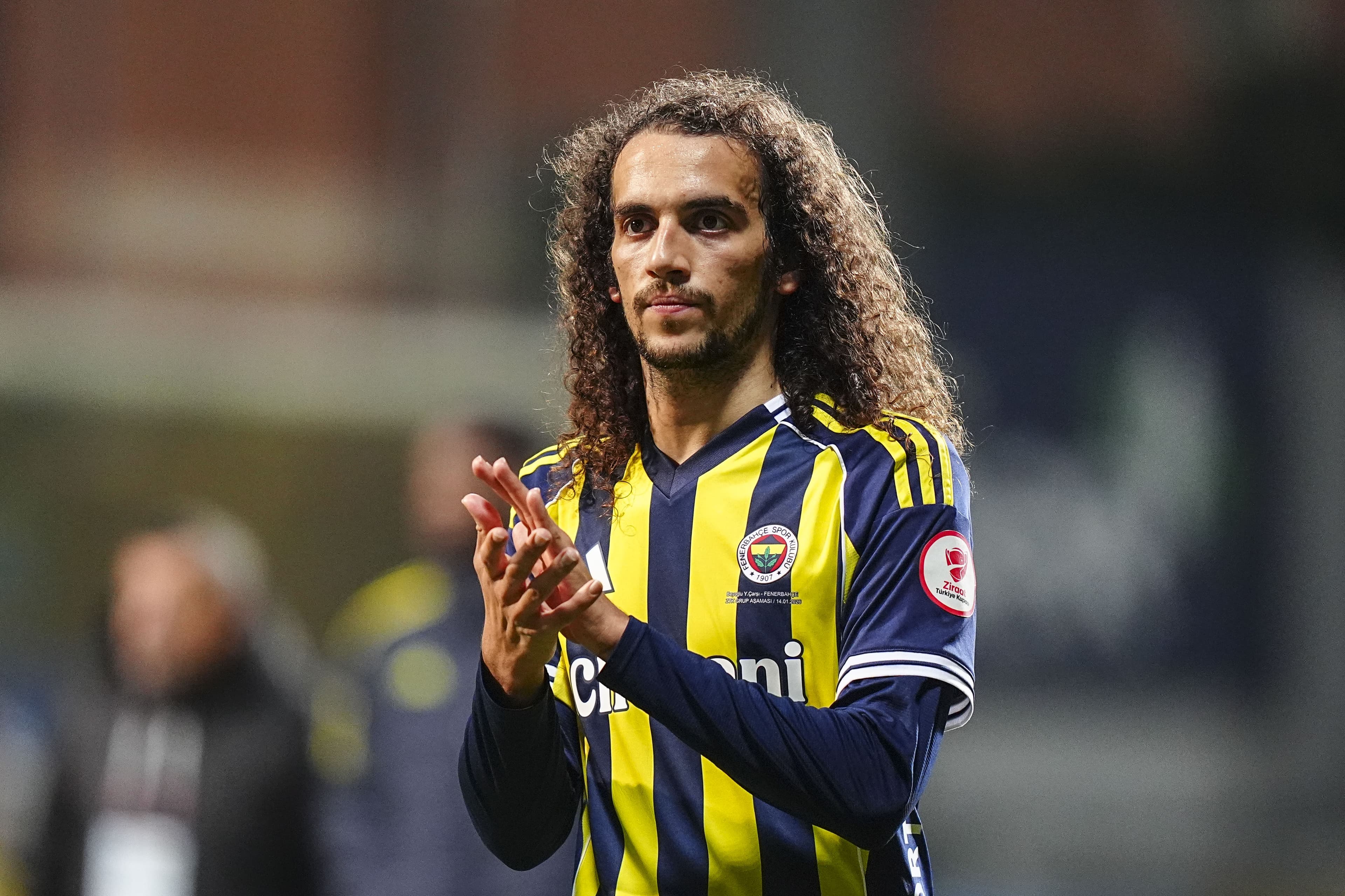 Guendouzi, Tedesco'yu 11 kupası olan teknik direktöre benzetti
