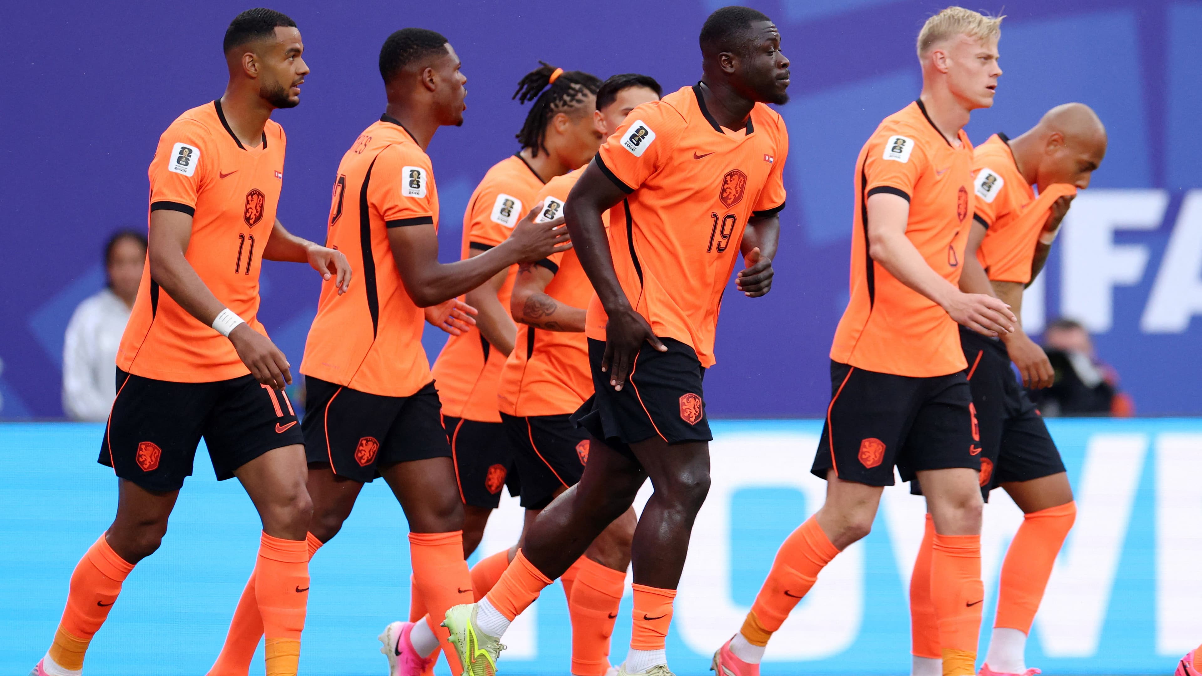 Hollanda, Tunus'u yenerek grubu lider tamamladı