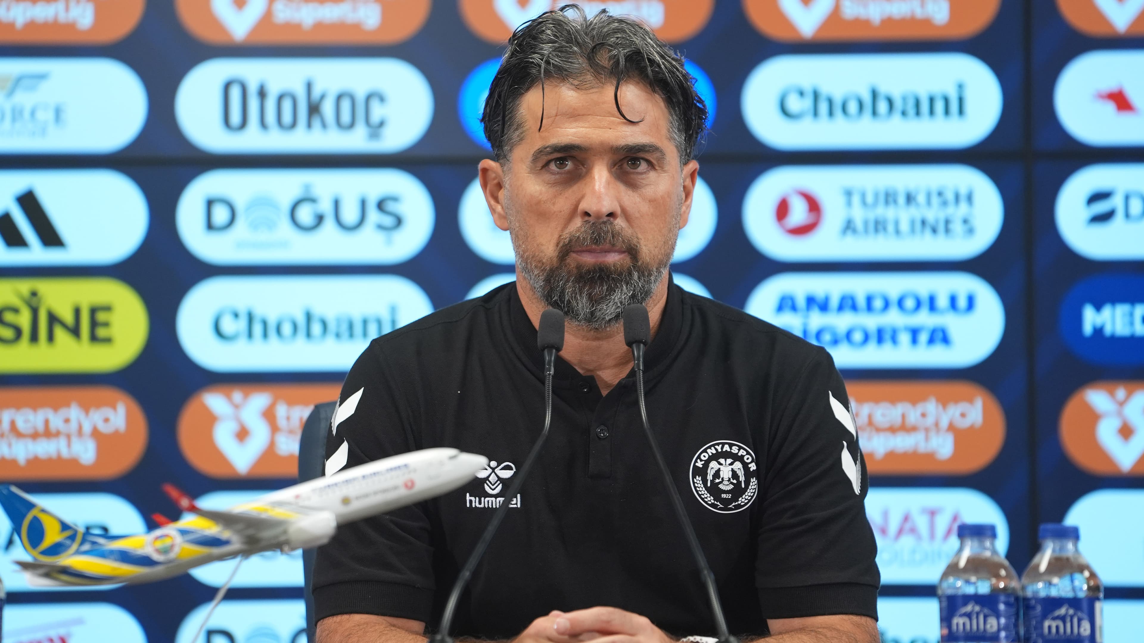 İlhan Palut, Fenerbahçe maçındaki hakem ve VAR kararlarını eleştirdi