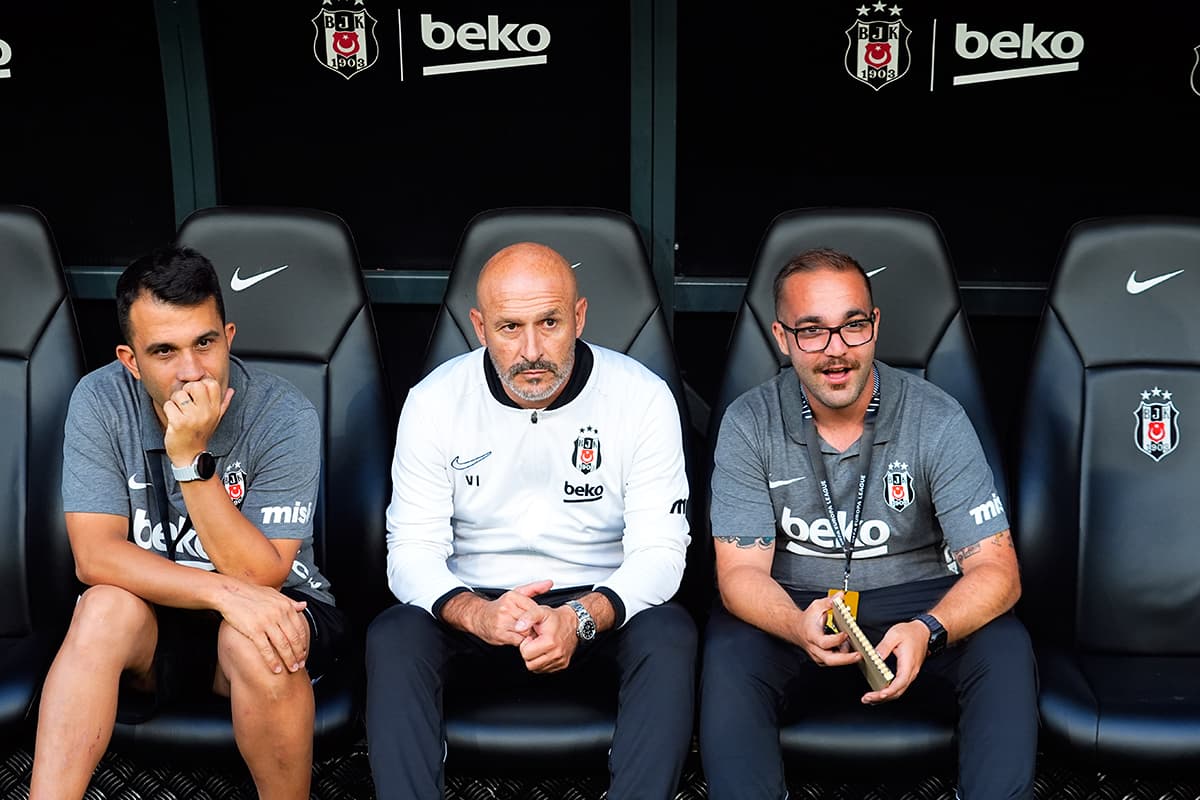Vincenzo Italiano, Trossard'ın sakatlığı hakkında bilgi verdi
