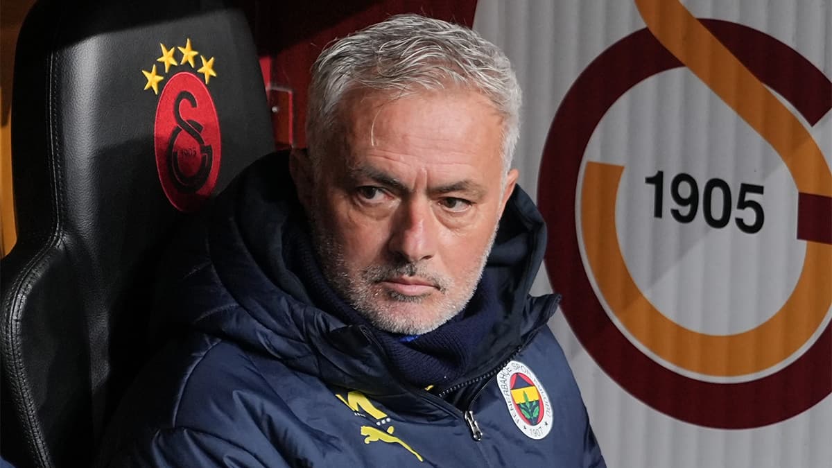 Mourinho'nun "Yetersiz" raporu verdiği flaş transfer Fenerbahçe'ye dönüyor