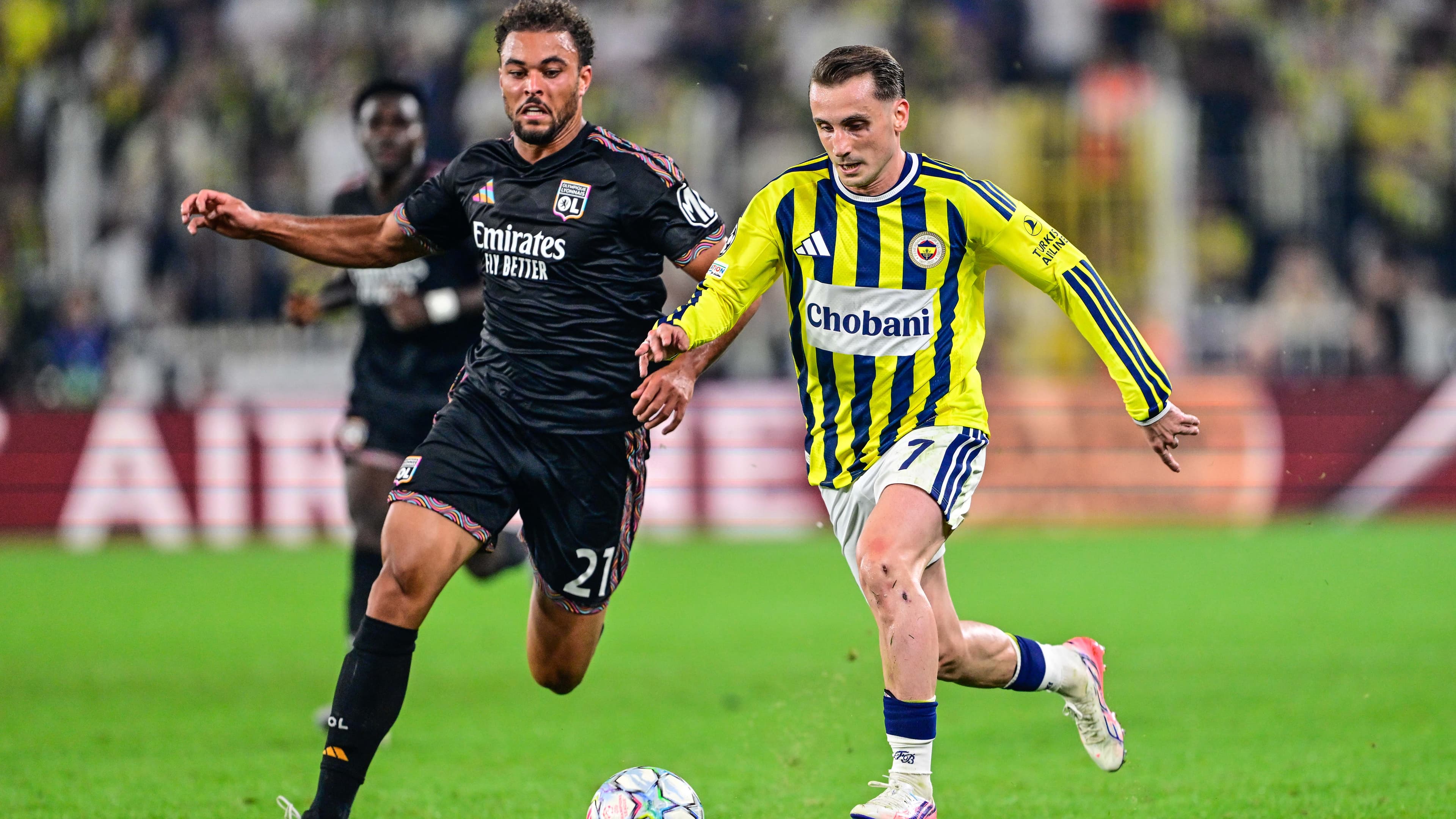 Fenerbahçe, Lyon ile berabere kalarak UEFA ülke puanını etkiledi