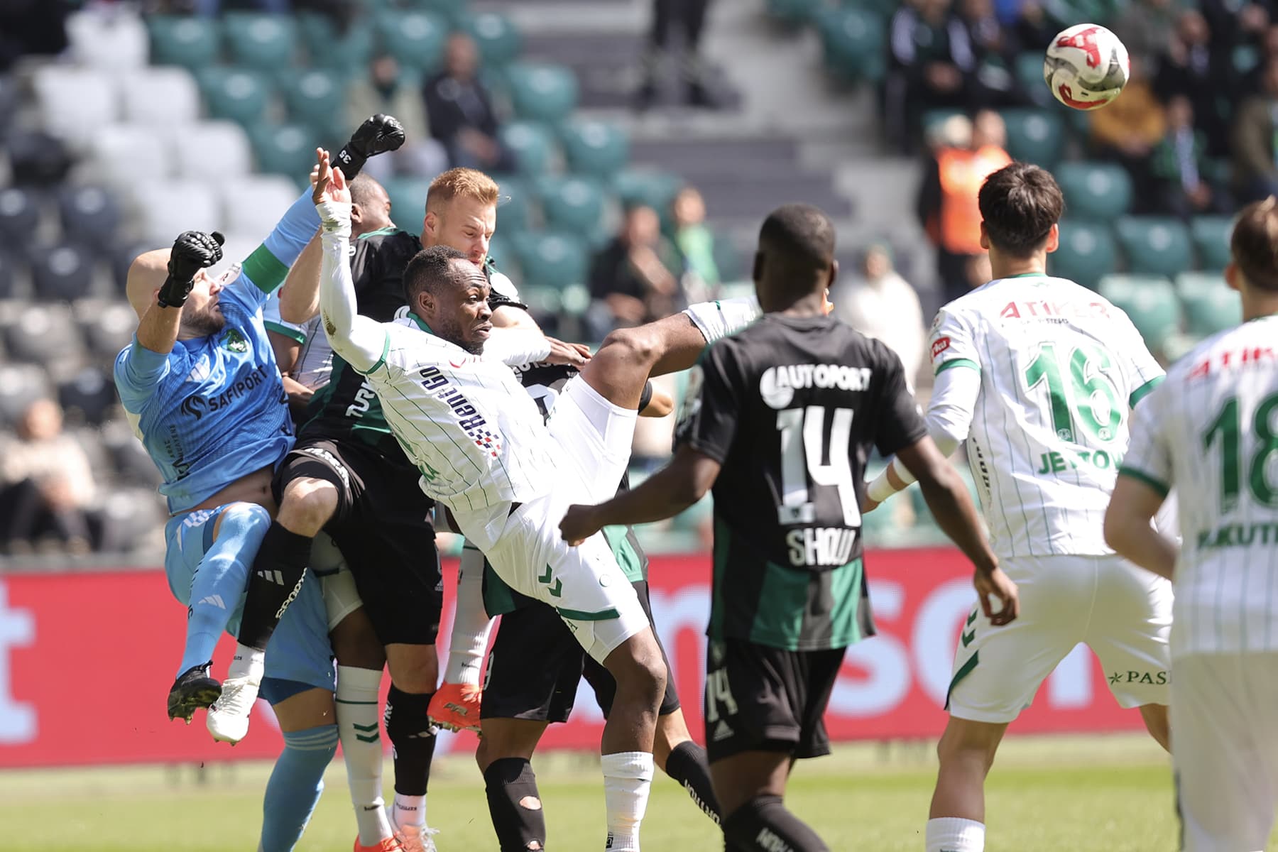 Kocaelispor-Konyaspor maçı sonrası olay paylaşım: "Fazla ağlanmasın"