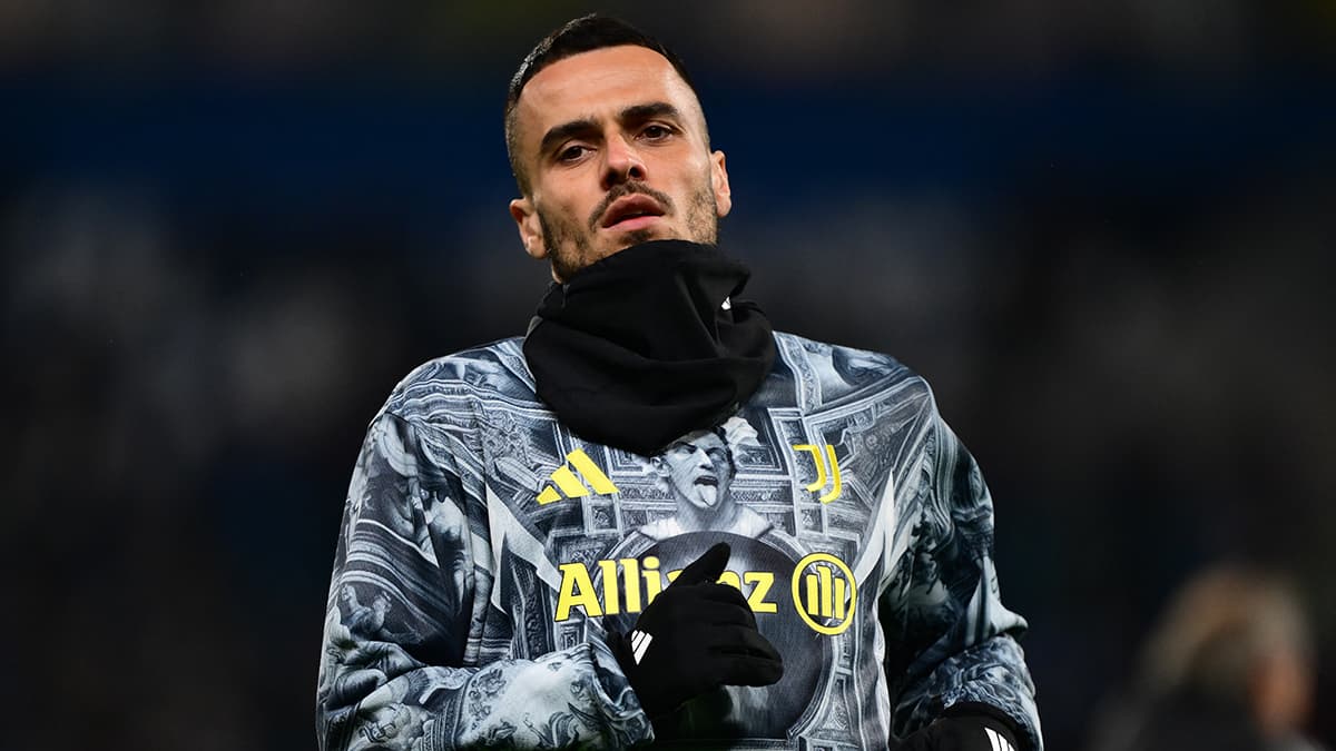 Juventus'tan Kostic'le ilgili karar çıktı, artık her şey netleşti