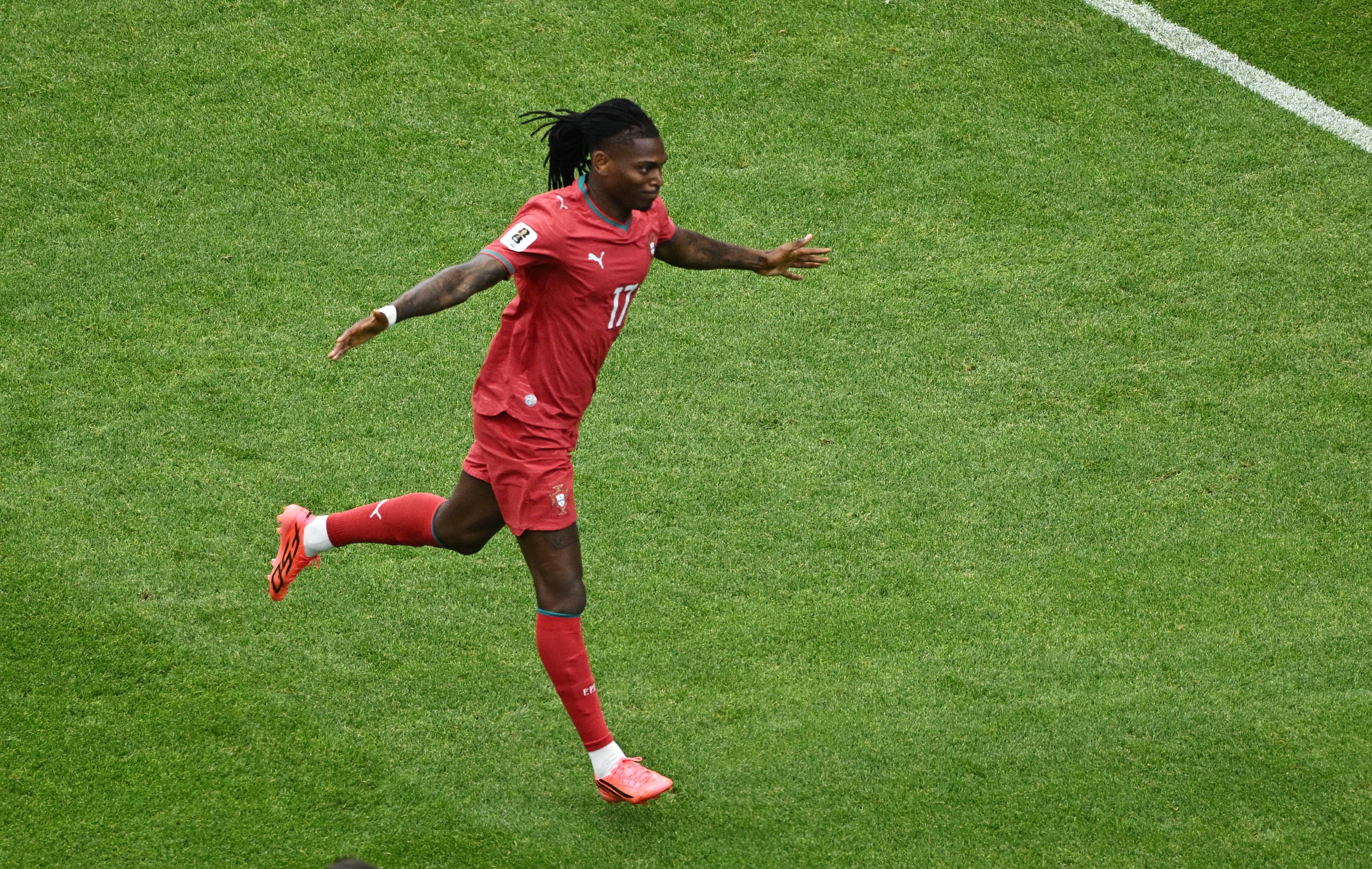 Leao'nun transfer görüşmeleri 2026 Dünya Kupası sonrası belirlenecek