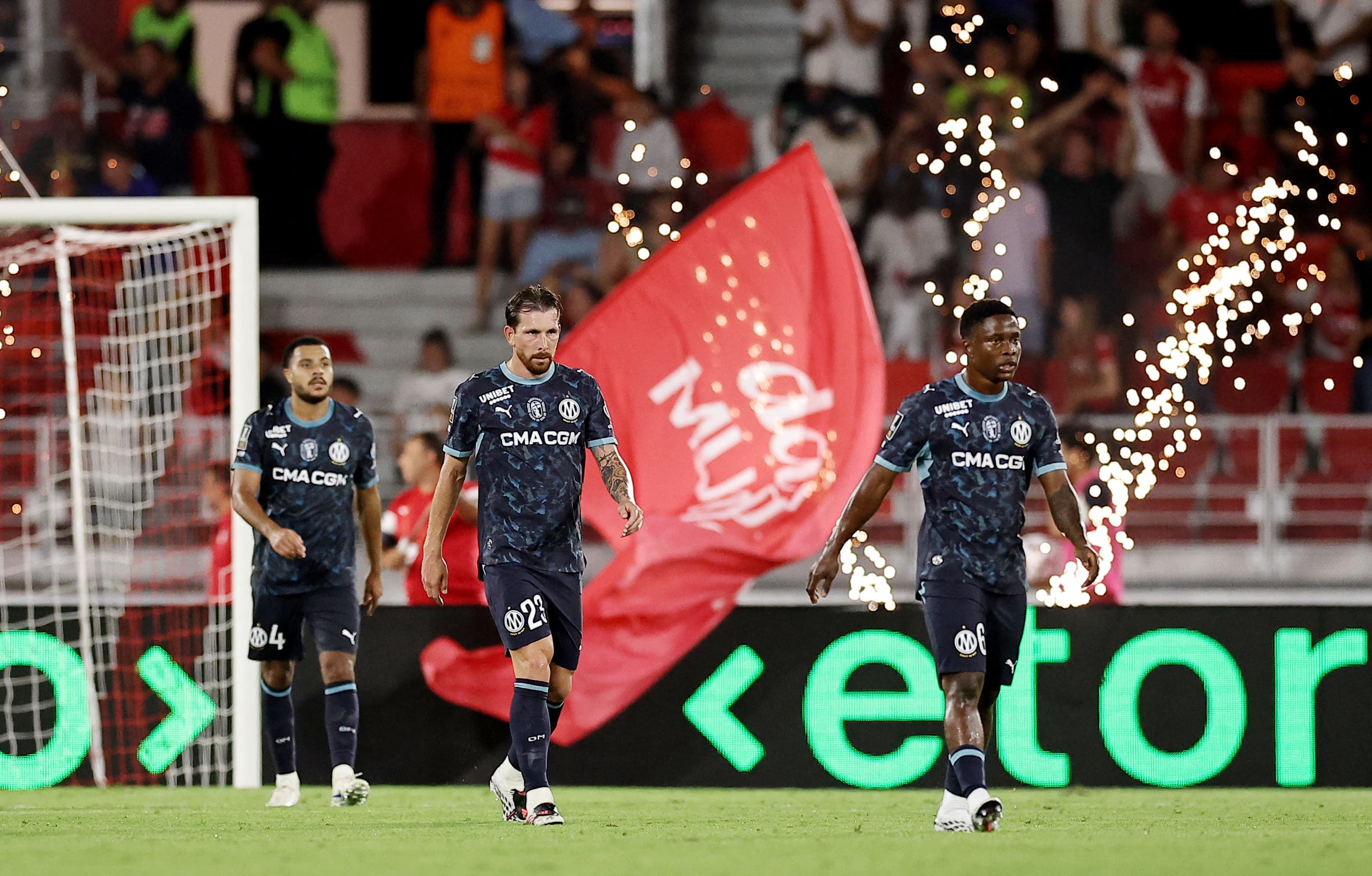Beşiktaş'ın rakibi Marsilya'da Avrupa Ligi'nden çekilme tartışmaları başladı