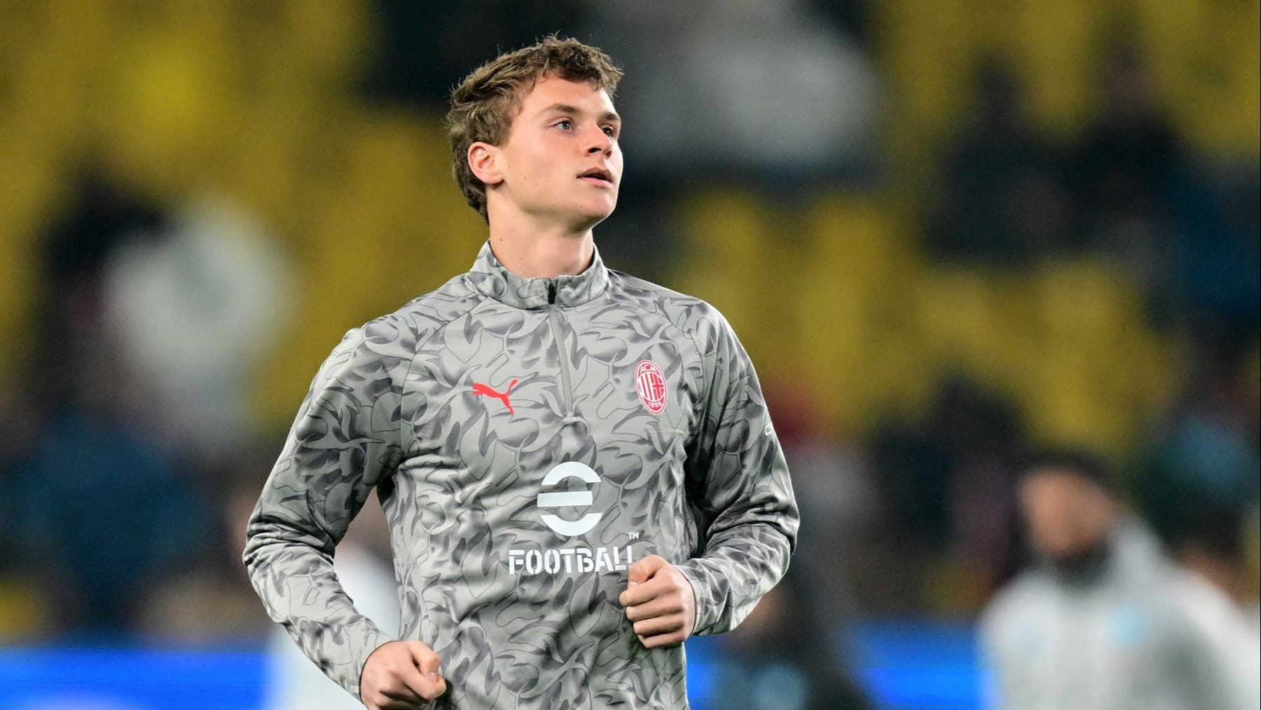 Maximilian Ibrahimovic Ajax'a imzayı attı