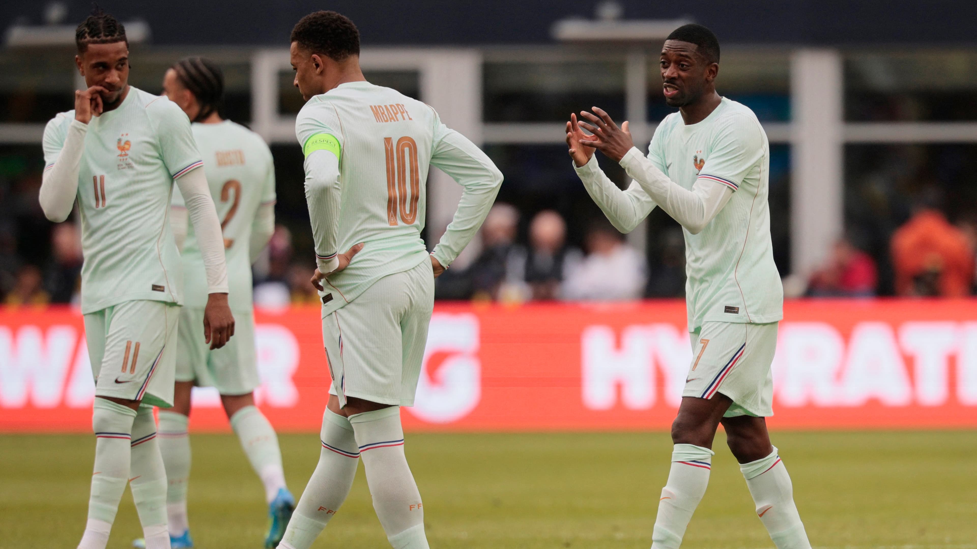 Dünya Kupası provasında Fransa, Brezilya'yı yendi: Gabriel Sara ilk kez forma giydi