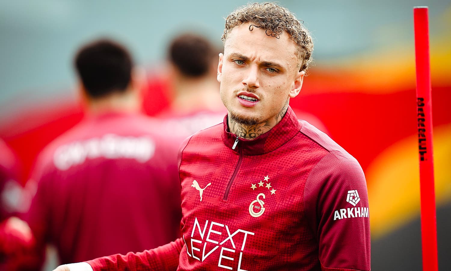 Noa Lang Galatasaray'da kalacak mı? Yönetim kararını verdi