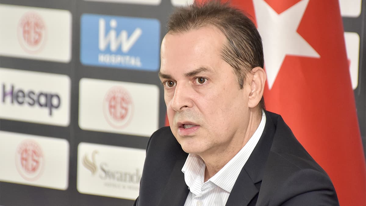 Antalyaspor Başkanı Rıza Perçin'den Galatasaray maçı öncesi canlı yayında flaş hatırlatma
