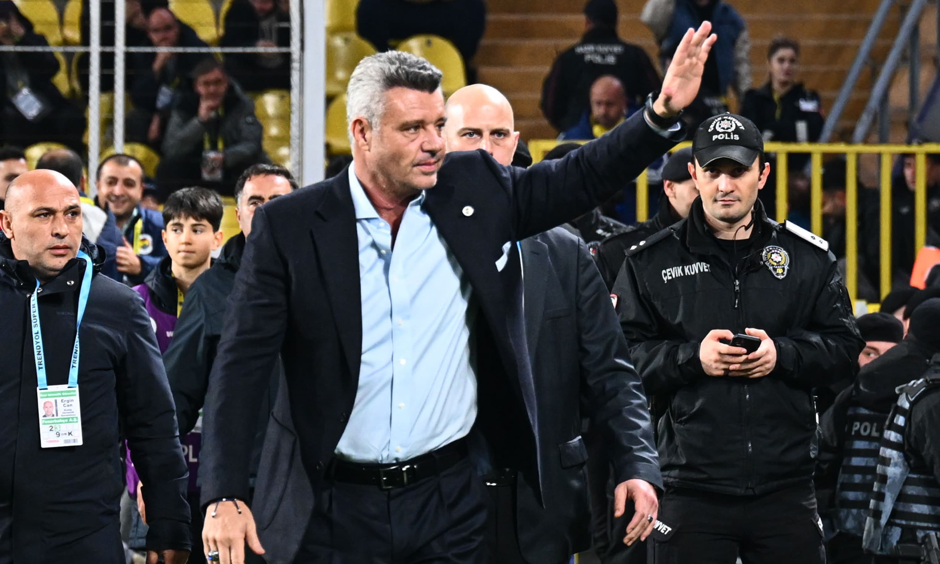 Sadettin Saran'dan transfer sorusuna tek kelimelik cevap