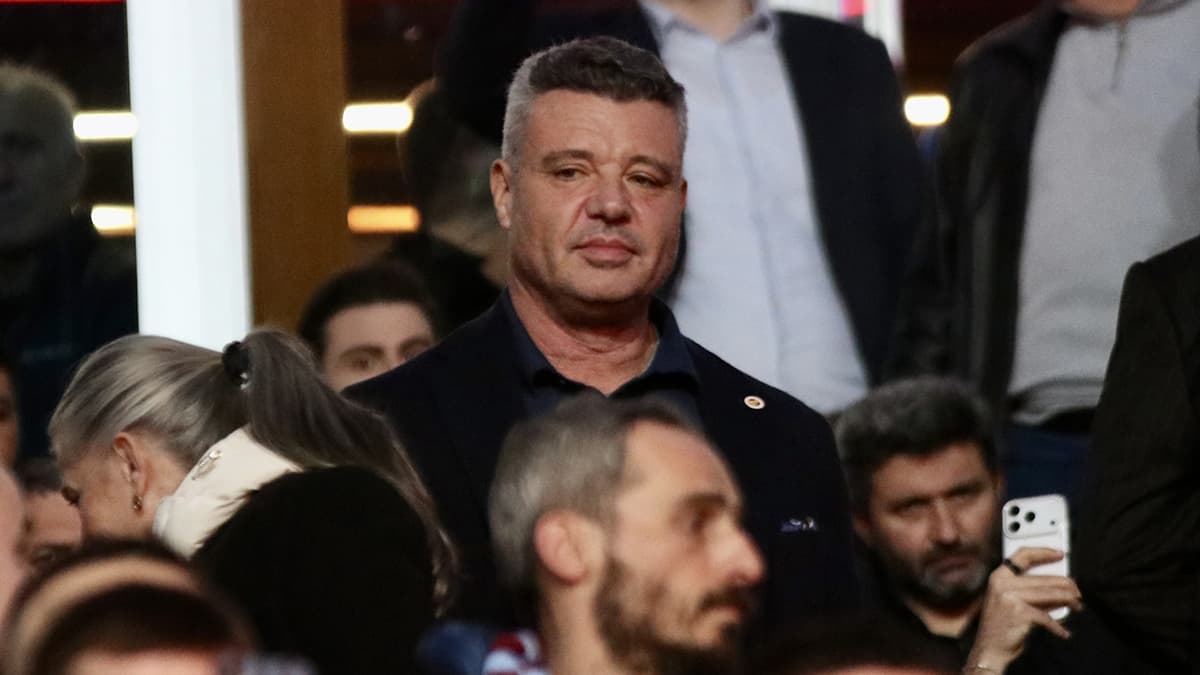 Sadettin Saran'dan iftar yemeğinde şampiyonluk mesajı