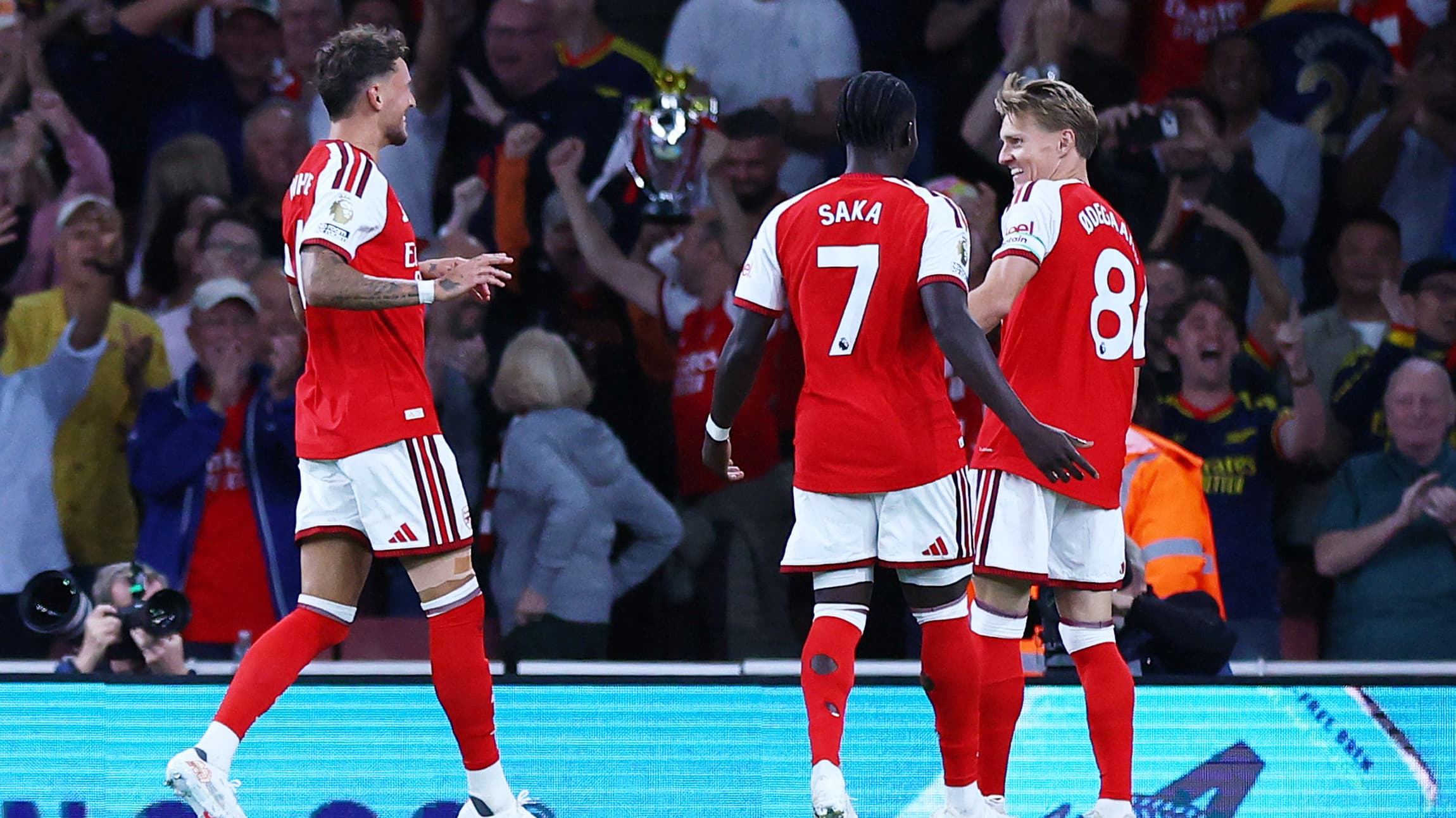 Arsenal, Premier Lig'deki ilk maçında Coventry City'yi 3-0 yendi