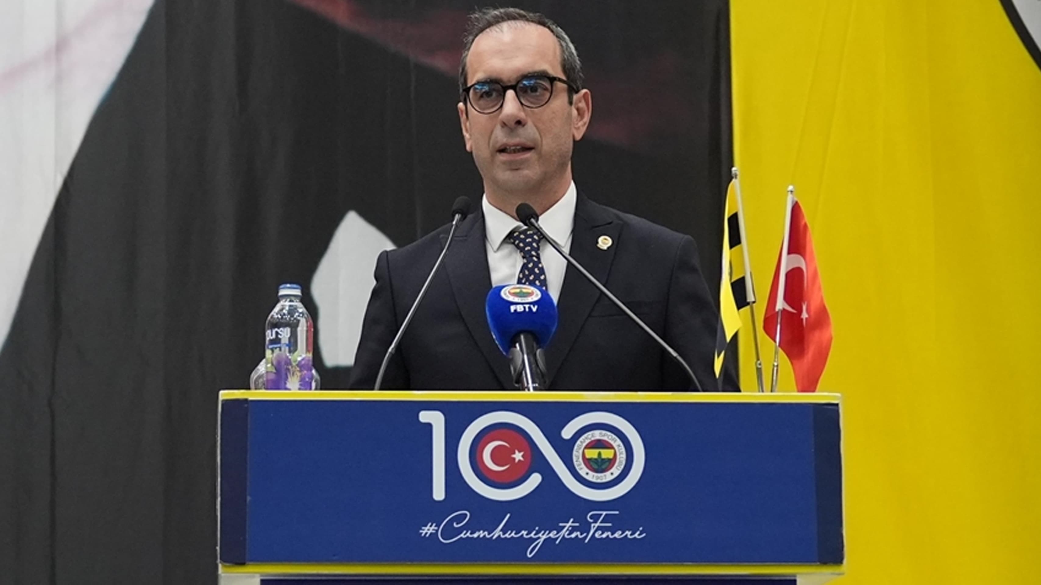 Şekip Mosturoğlu'ndan Fenerbahçe camiasına birlik çağrısı