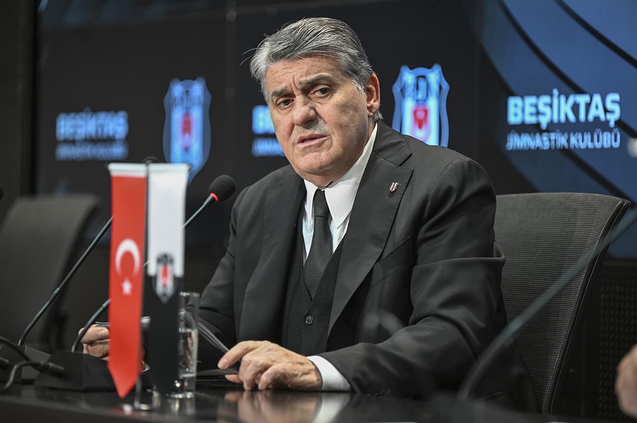 Beşiktaş'ta Galatasaray derbisine saatler kala flaş karar! Serdal Adalı bizzat duyuracak