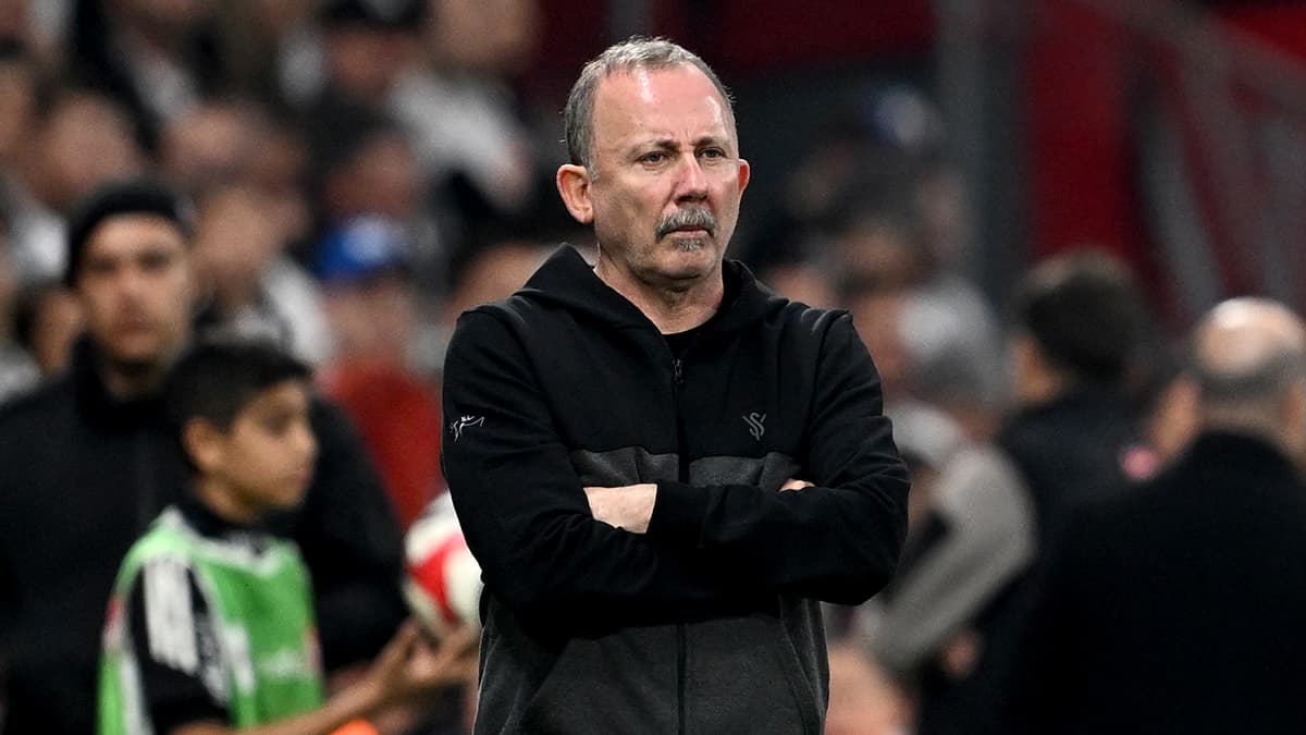 Sergen Yalçın, Beşiktaş'taki geleceği hakkında değerlendirmelerde bulundu