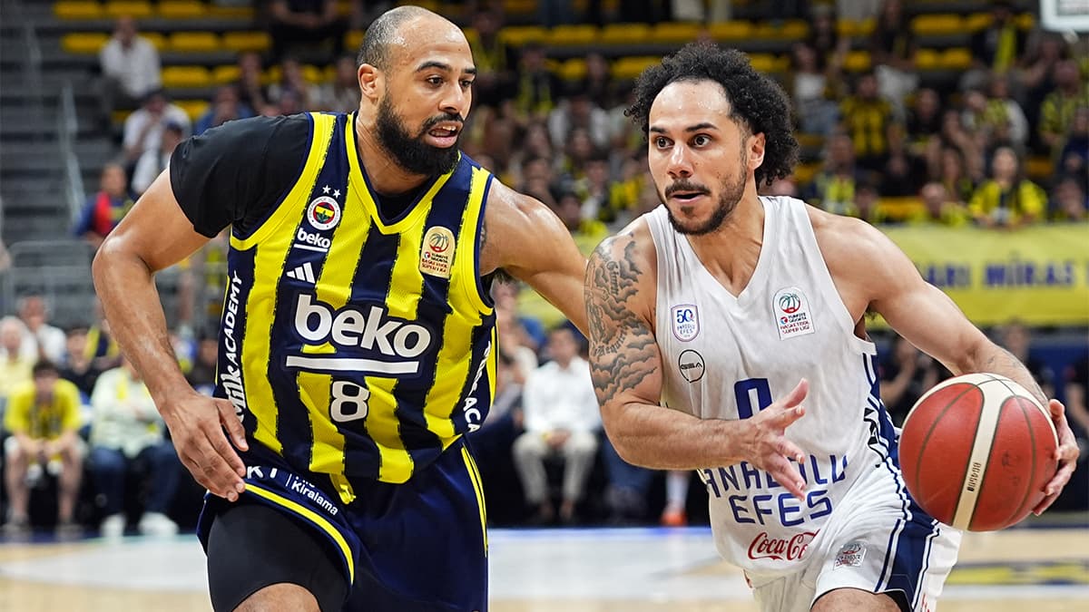 Fenerbahçe Beko, Shane Larkin ile birlikte 5 oyuncu ile anlaştı
