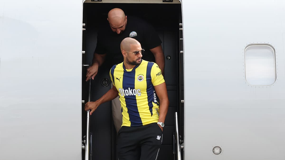 Fenerbahçe, Amrabat takasıyla golcü transferi gerçekleştiriyor