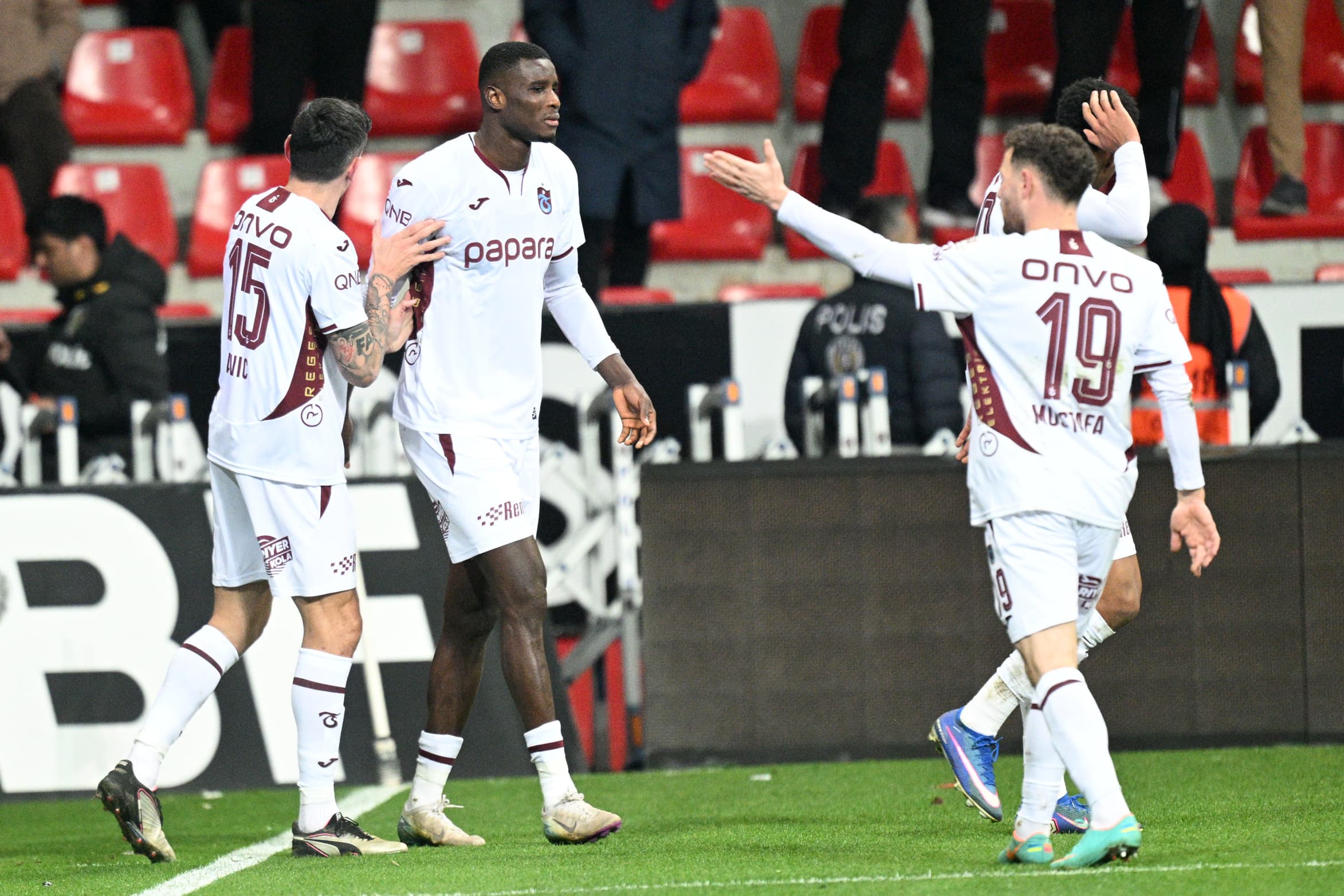 Trabzonspor, 148 hafta sonra bir ilk peşinde: En son Abdullah Avcı başarmıştı