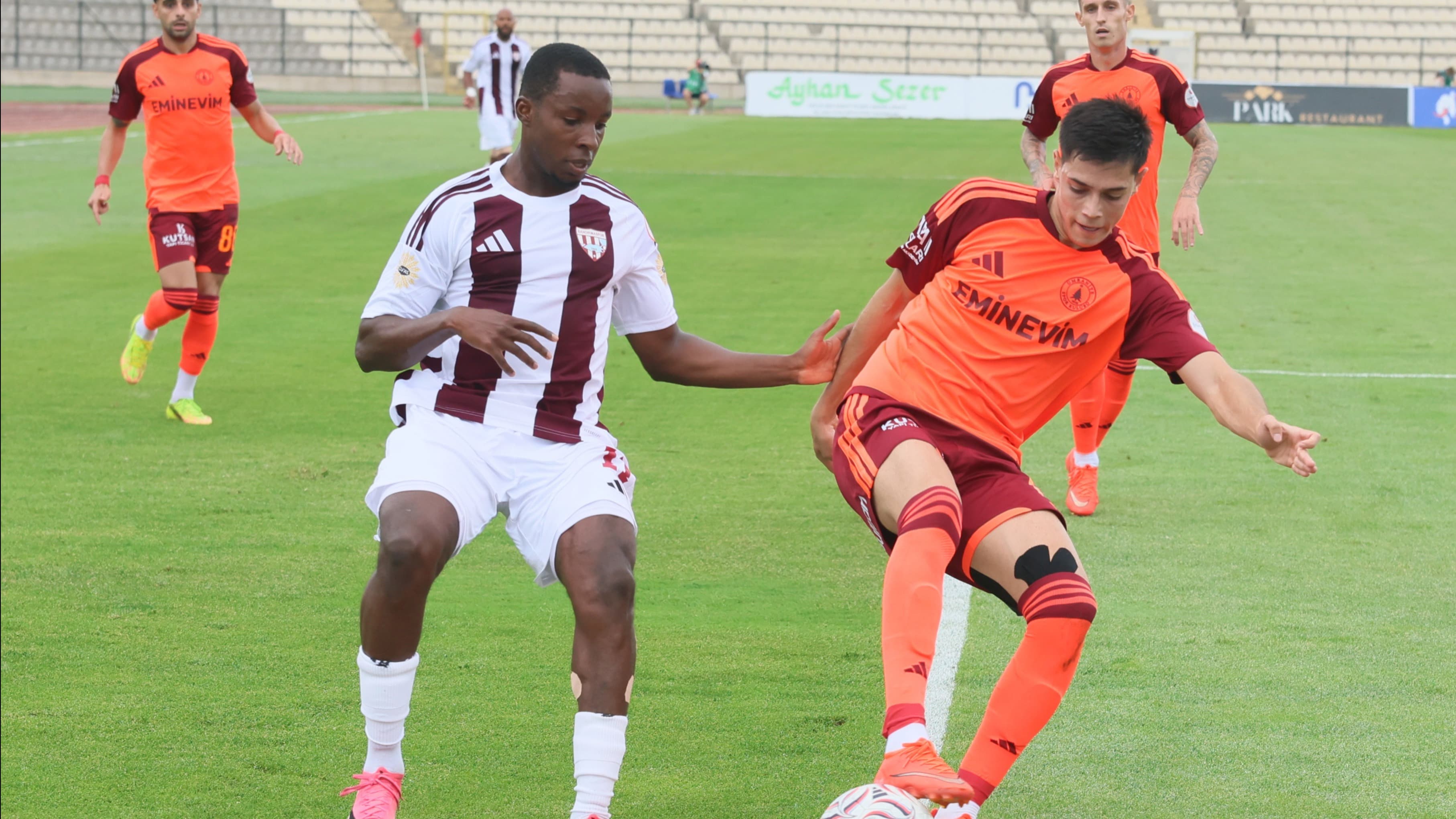 Ümraniyespor, 8. haftada Bandırmaspor'u yenerek galibiyet aldı