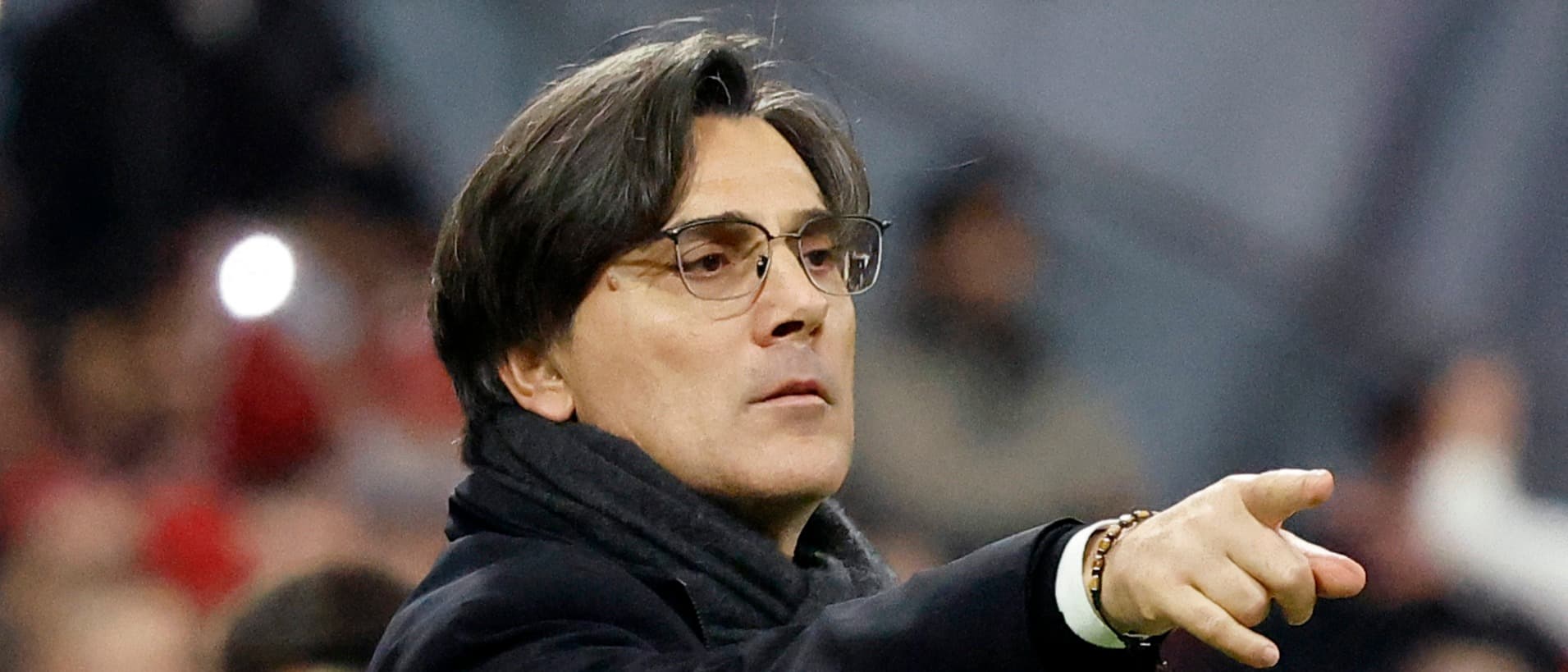 Tribünlerden Montella'ya istifa çağrısı yapıldı