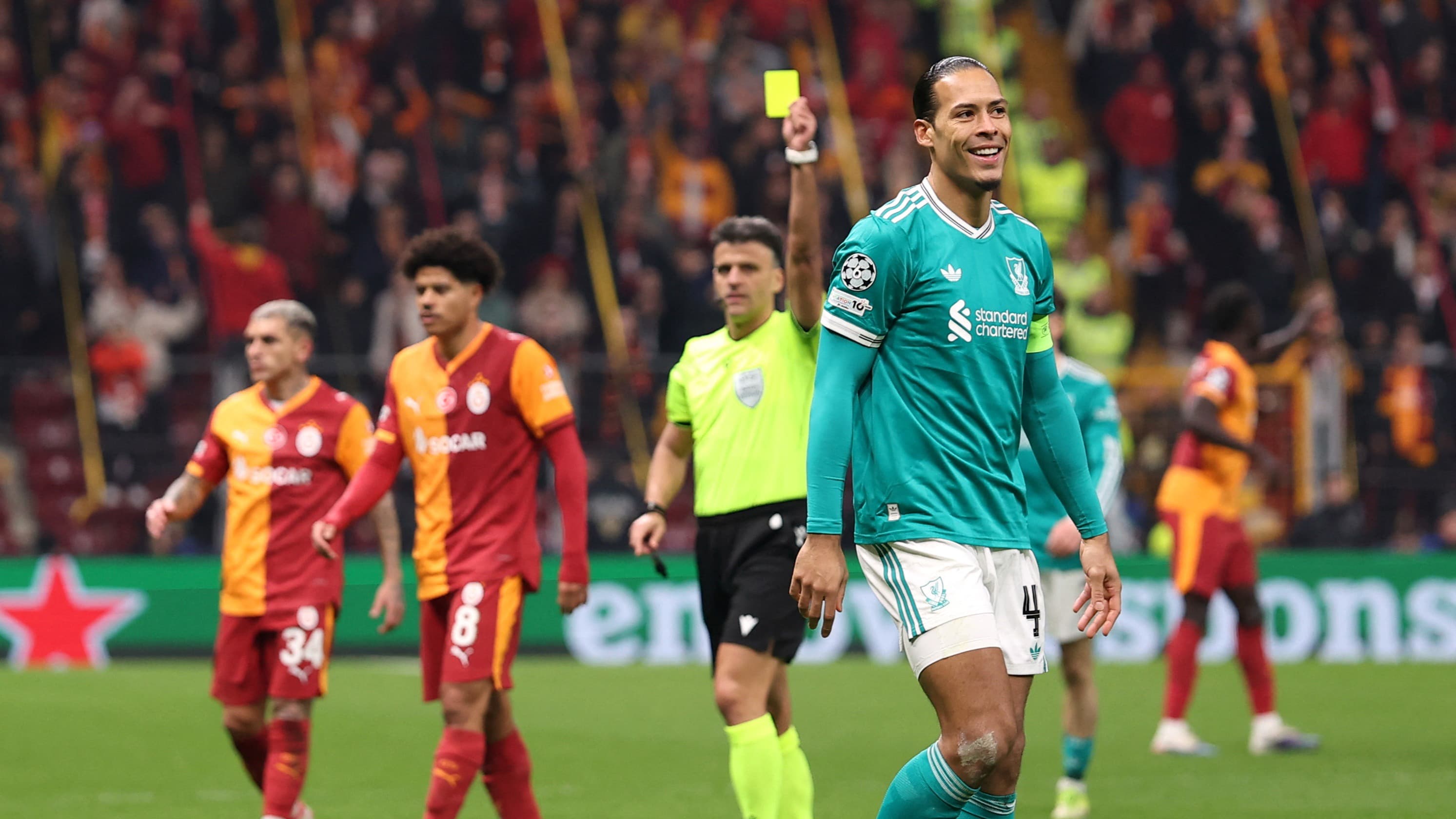 Virgil van Dijk, Galatasaray ve İstanbul hakkında bilgi aldı