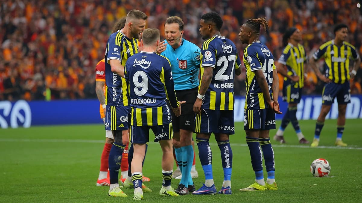 Merkez Hakem Kurulu kararını verdi: Yasin Kol'un derbi notu belli oldu