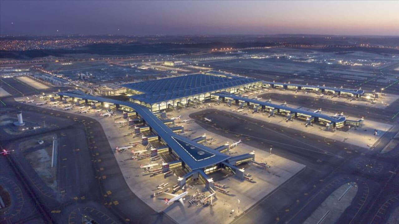 Bayramda uçacaklar dikkat: Bakan açıkladı, havayolu şirketlerine 867 ek sefer