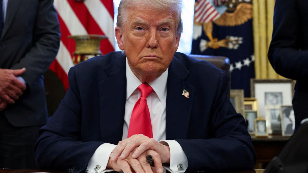 Trump, Hamaney ile görüşme olasılığını gündeme getirdi