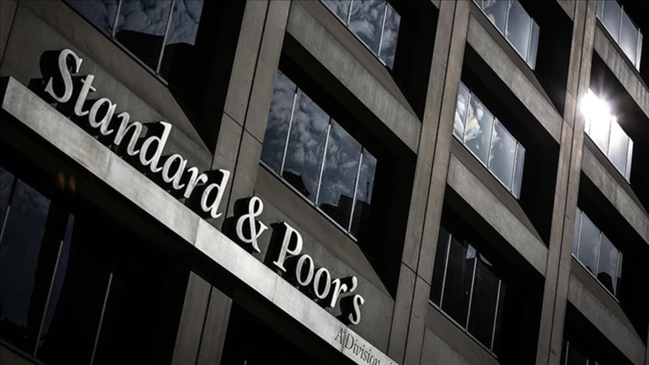 S&P Türkiye için enflasyon tahminini yükseltti