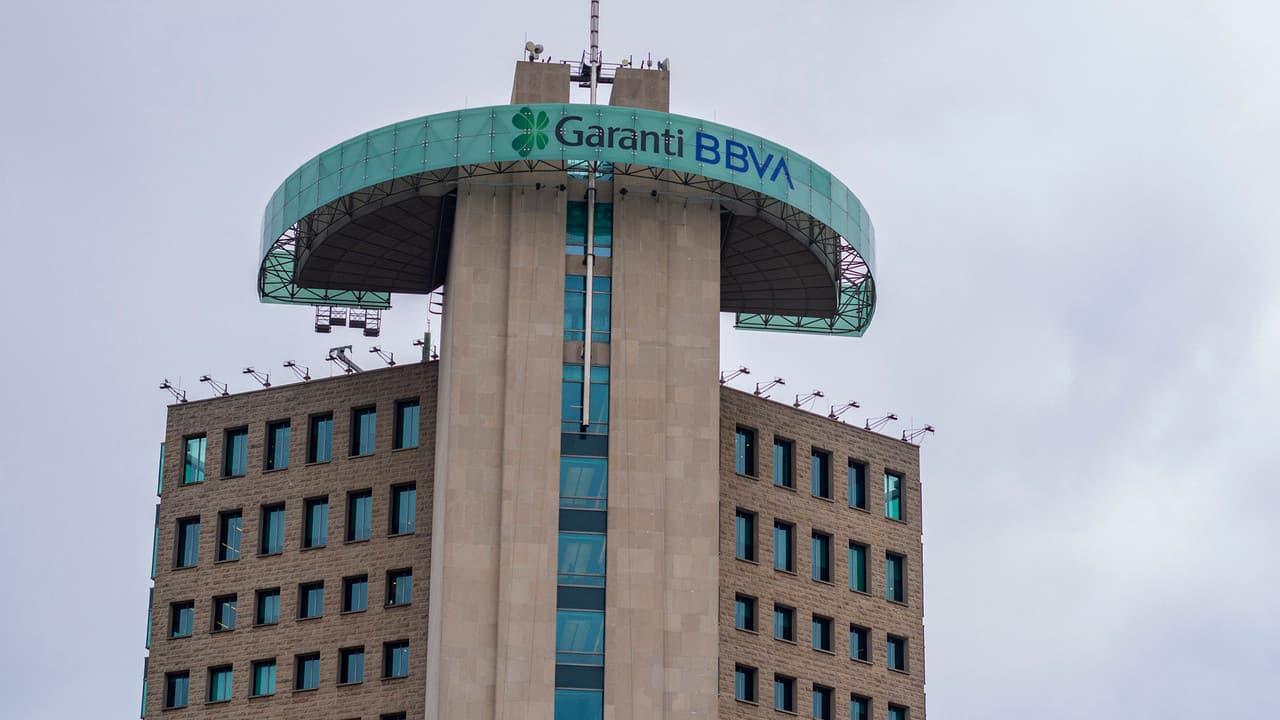 Garanti Bankası 353 milyon TL'lik alacak satışını duyurdu