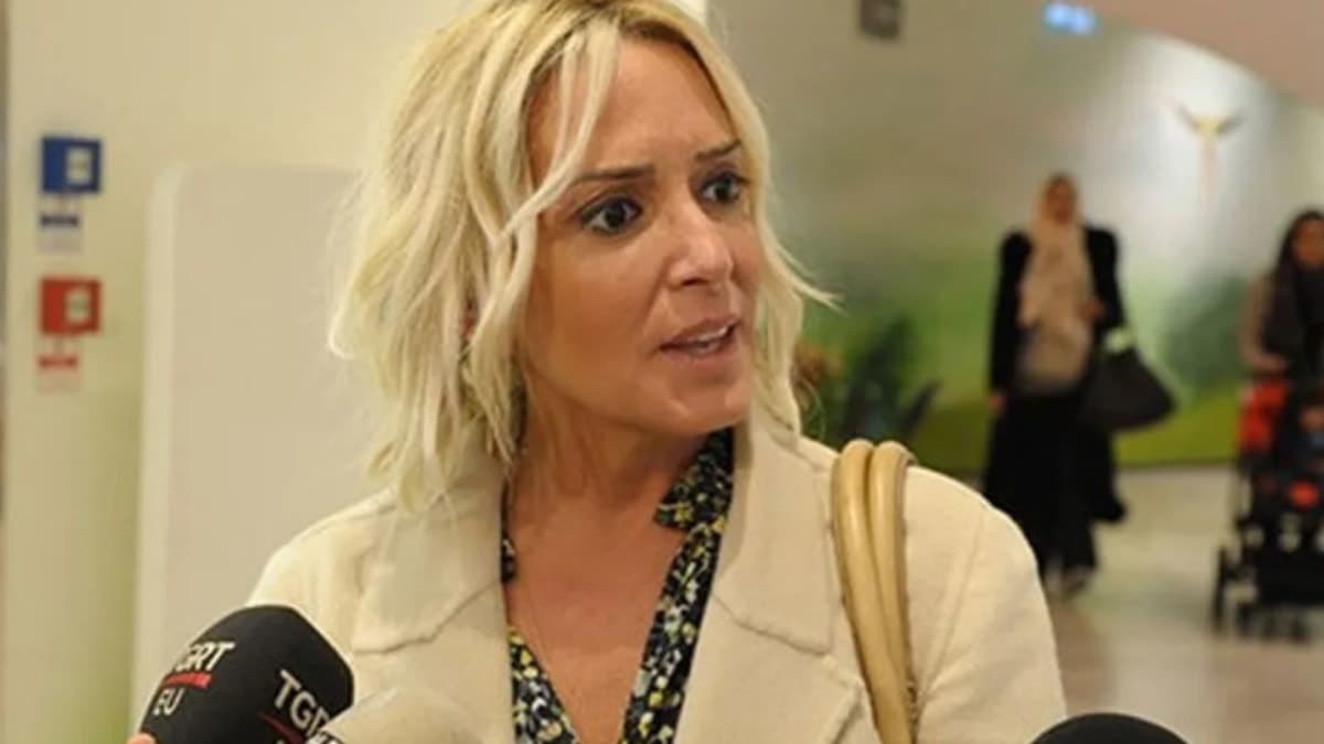 Saba Tümer, Reha Muhtar'ın cenaze töreninde vefasızlıktan yakındı