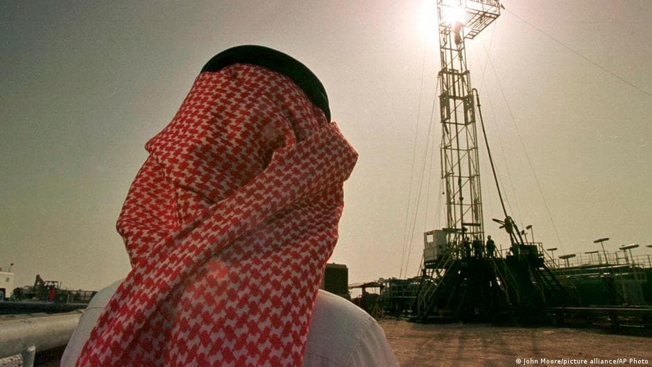 Iran war: How long before Gulf nations stop pumping oil?
